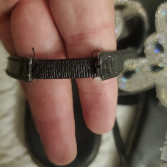 Sandals - Picture 4 of 5